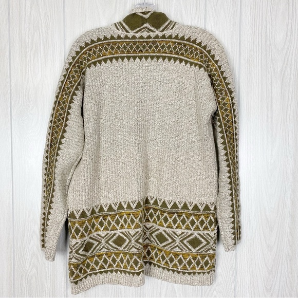 Lucky Brand | Green & Gray Aztec Print Open Front Cardigan Sweater Size Medium - Picture 2 of 10